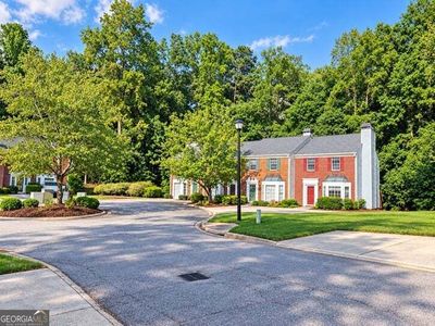 732 Anderson Walk