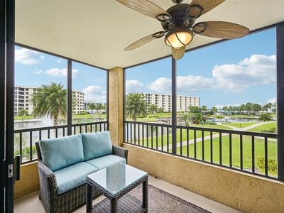 5760 Midnight Pass Rd #209D