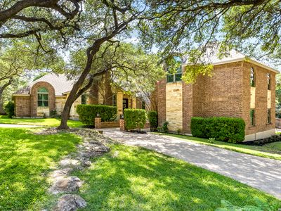 26021 Mesa Oak Dr