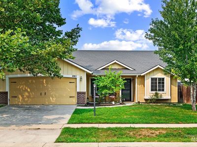 1085 N Crownhaven Way