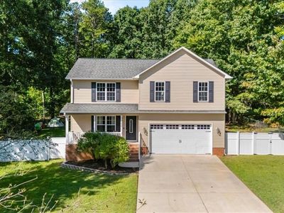 835 Hidden Ct