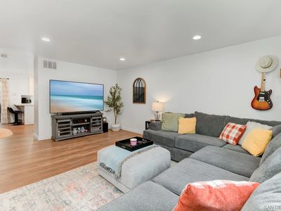 3631 Lemona Ave Unit C