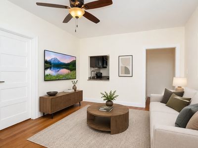 65 Burbank St APT 17