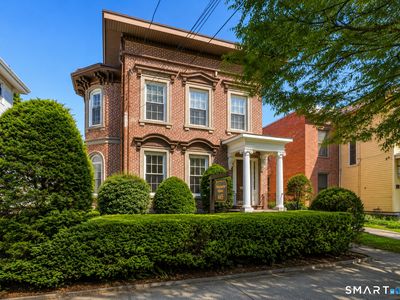 445 Orange Street
