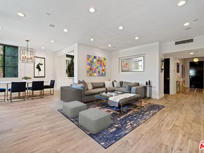 235 S Reeves Dr UNIT 101