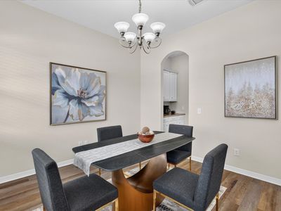 1352 Bateman Ln