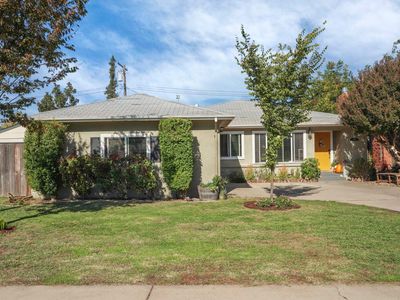 2462-1461 Graffigna Ave