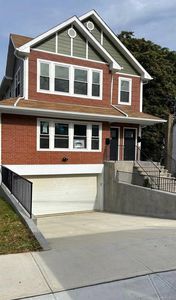 137 S 14th