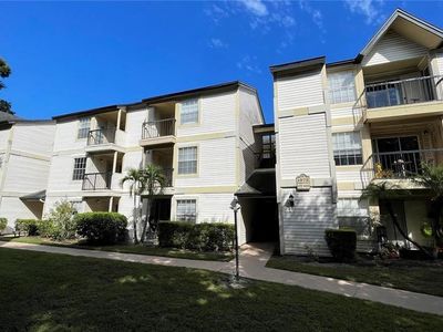 1972 Lake Atriums Cir APT 200