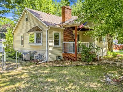 Property at 615 12th Ave NW, New Brighton, MN