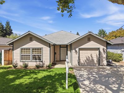 217 Palm Ave