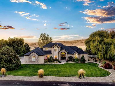 10226 W Deep Canyon Dr