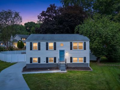 2042 Rushmore Ct