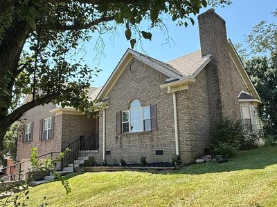 372 Reynolds Dr