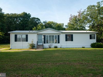 14633 Black Swan Rd
