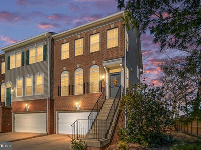 8593 Wyngate Manor Ct