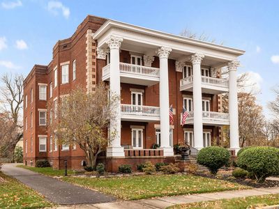 333 N 7th St APT 3B