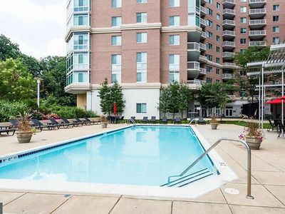 3101 N Hampton Dr APT 606
