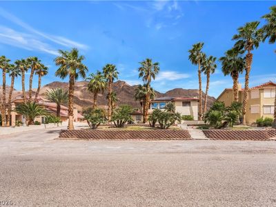 542 Radwick Dr