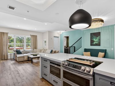 2609 NE 14th Avenue #105