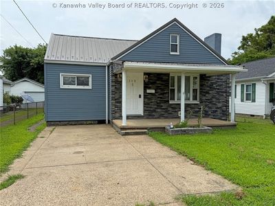 Property at 110 W Main St, Belle, WV