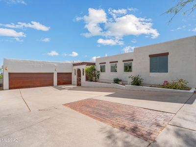 6420 N Regal Manor Dr