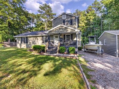 Property at 19251 Tomlin Hill Dr, Zuni, VA