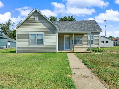 120 W 4th St