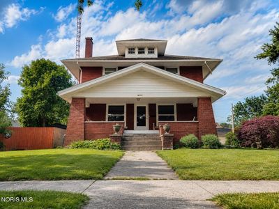805 West St
