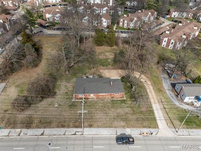 960 Chesterfield Pkwy E