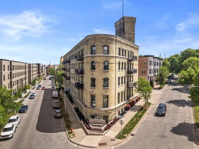 1818 N Water STREET #303