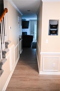 612 Sunset Ave APT 4