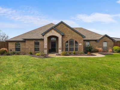 101 Paddock Ln