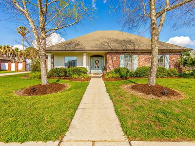 121 Autumn Dr