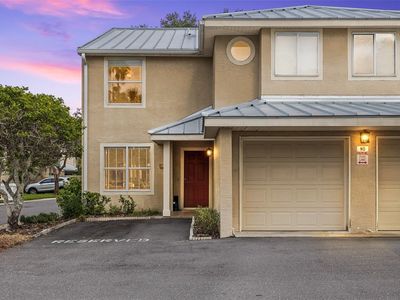 13007 LORNA PLACE