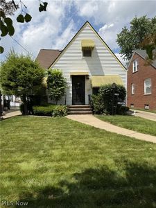 16109 Walden Ave