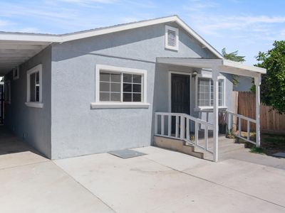 1305 Inyo Ave