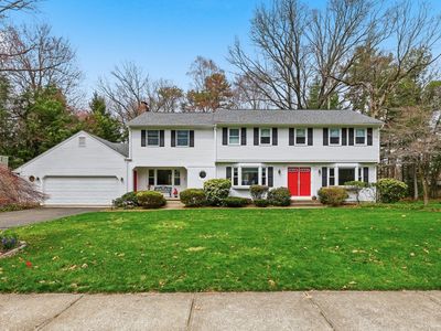 44 Canterbury Ln