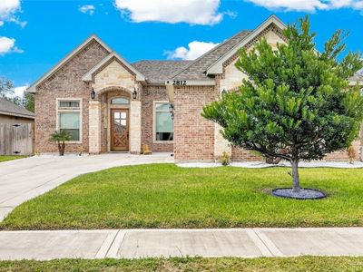 Property at 2812 Windsor St, Edinburg, TX