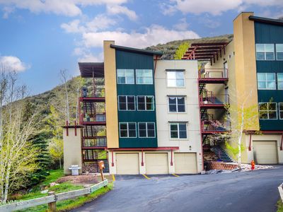 Property at 511 Metcalf Rd APT G19, Avon, CO