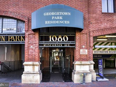 1080 Wisconsin Ave NW APT 101