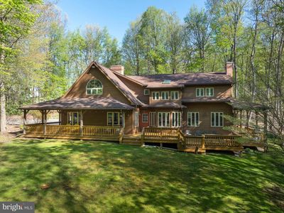 215 Woodpecker Ln