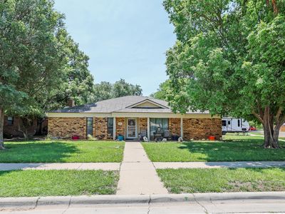 7237 Kings Pl