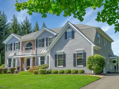 2 Ballantine Rd