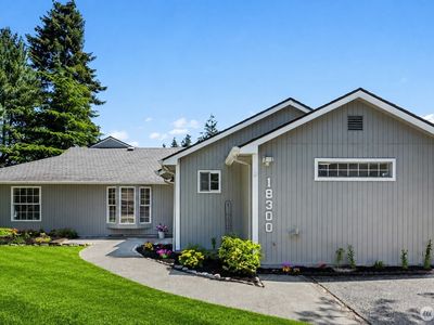 18300 8TH AVE NE