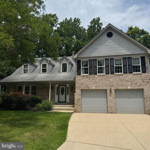13002 Pine Ct