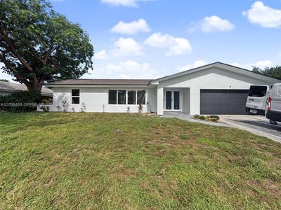 861 NW 72nd Ave