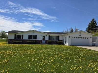 216 Riverside Dr