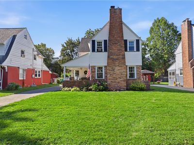 13 Acton St