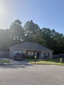 18526 Devin Ct